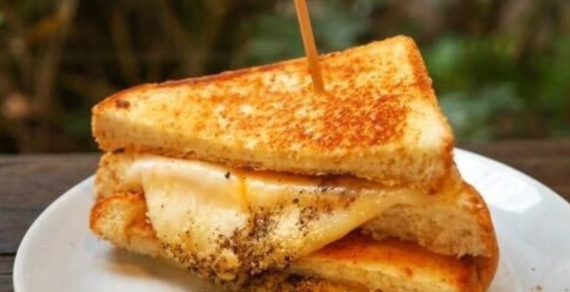 Grilled Cheese sandwich